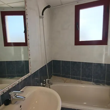 Topacio Duplex Penthouses 17A + 17B - Costa Carpediem 아파트 *